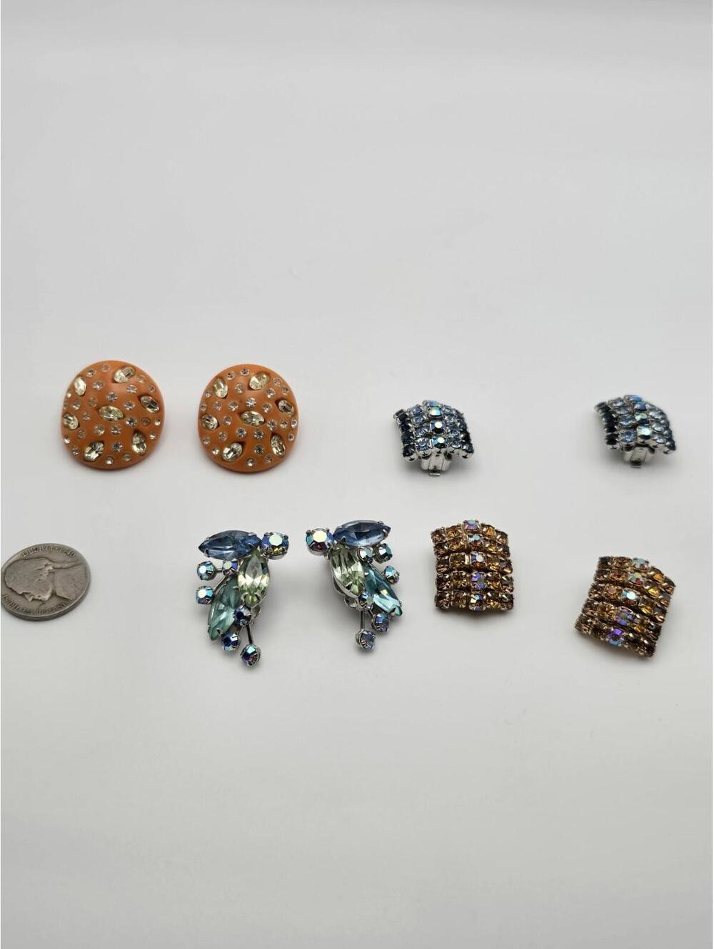 Lot 4 Weiss Clip-On Earrings Rhinestone AB Mod